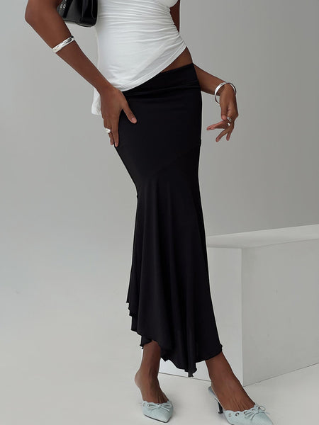 Maxi skirt Elasticated waistband, diagonal seam detail, godet hem Good stretch, partially lined Princess Polly Lower Impact 