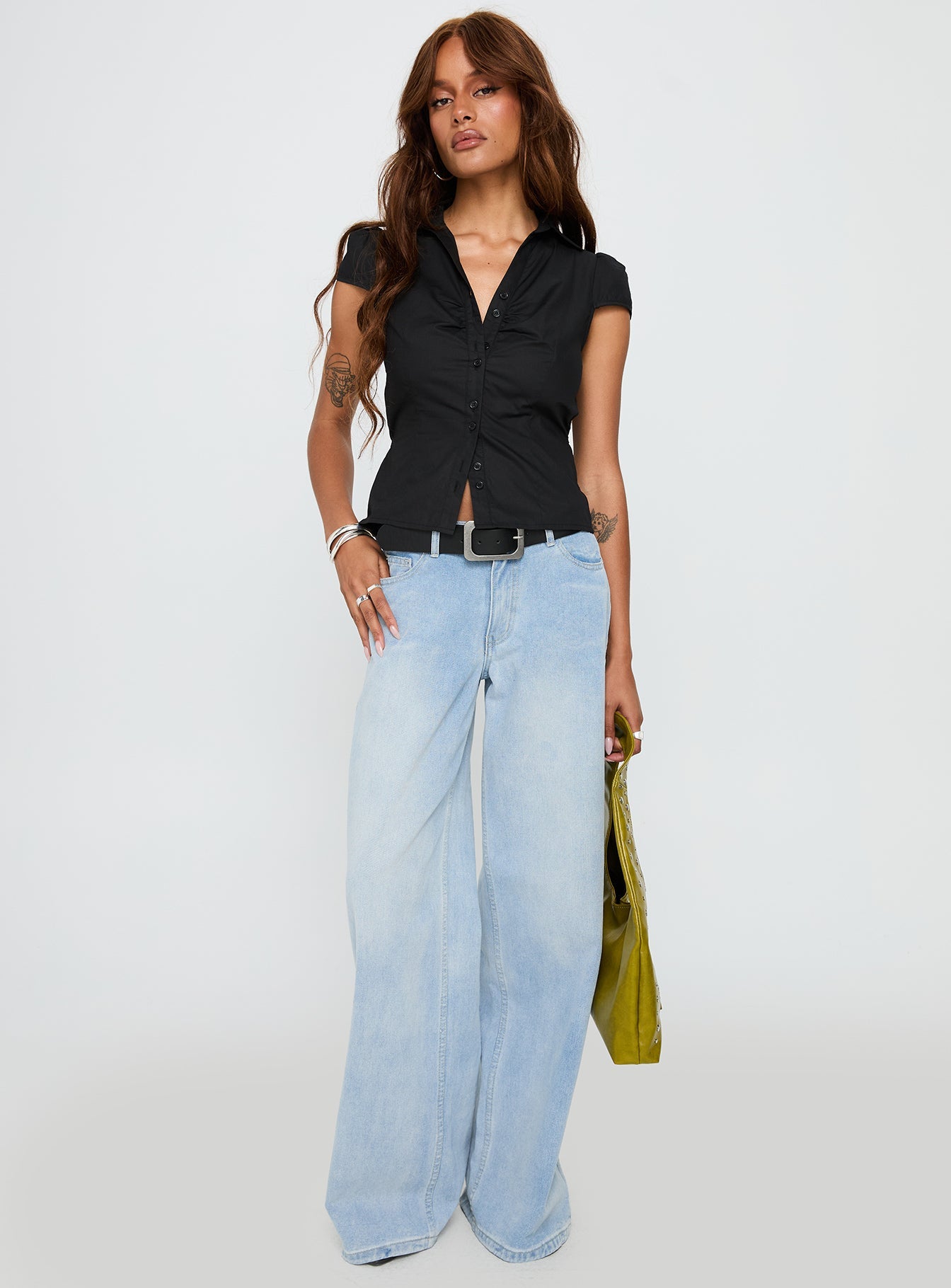 Collective Tops - Arianwyn Short Sleeve Shirt Black sixth image