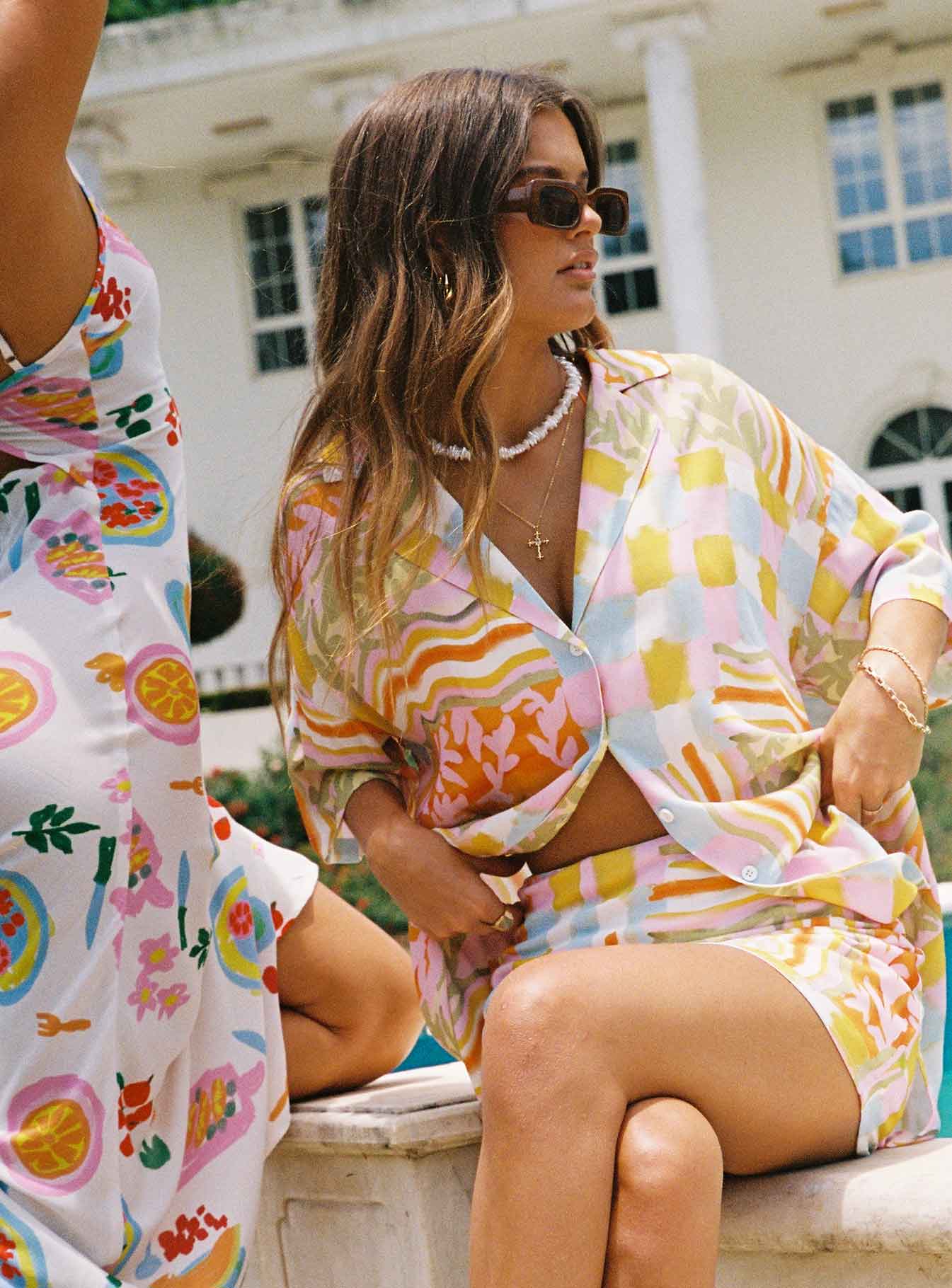 Collective Tops - Caraliia Shirt Multi featured image