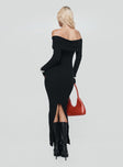 Long sleeve black maxi dress Slim fitting, ribbed knit material