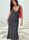 Maxi dress, V neckline, Invisible zip fastening at side, Tie detail at back  Non-stretch, Fully lined