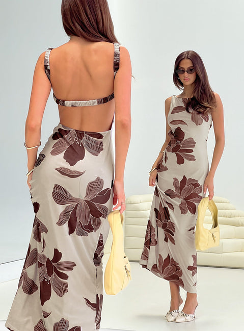 Back Again Maxi Dress Brown Floral