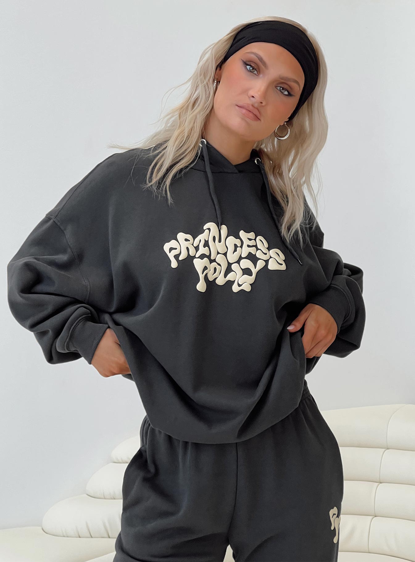 Hoodie Graphic print Drawstring hood Ribbed cuffs and waistband Drop shoulder