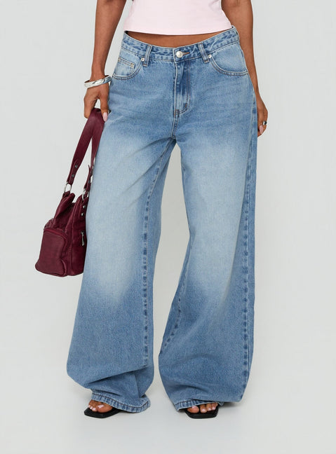 Lokura Low Rise Slouchy Jeans Vintage Mid Blue Wash