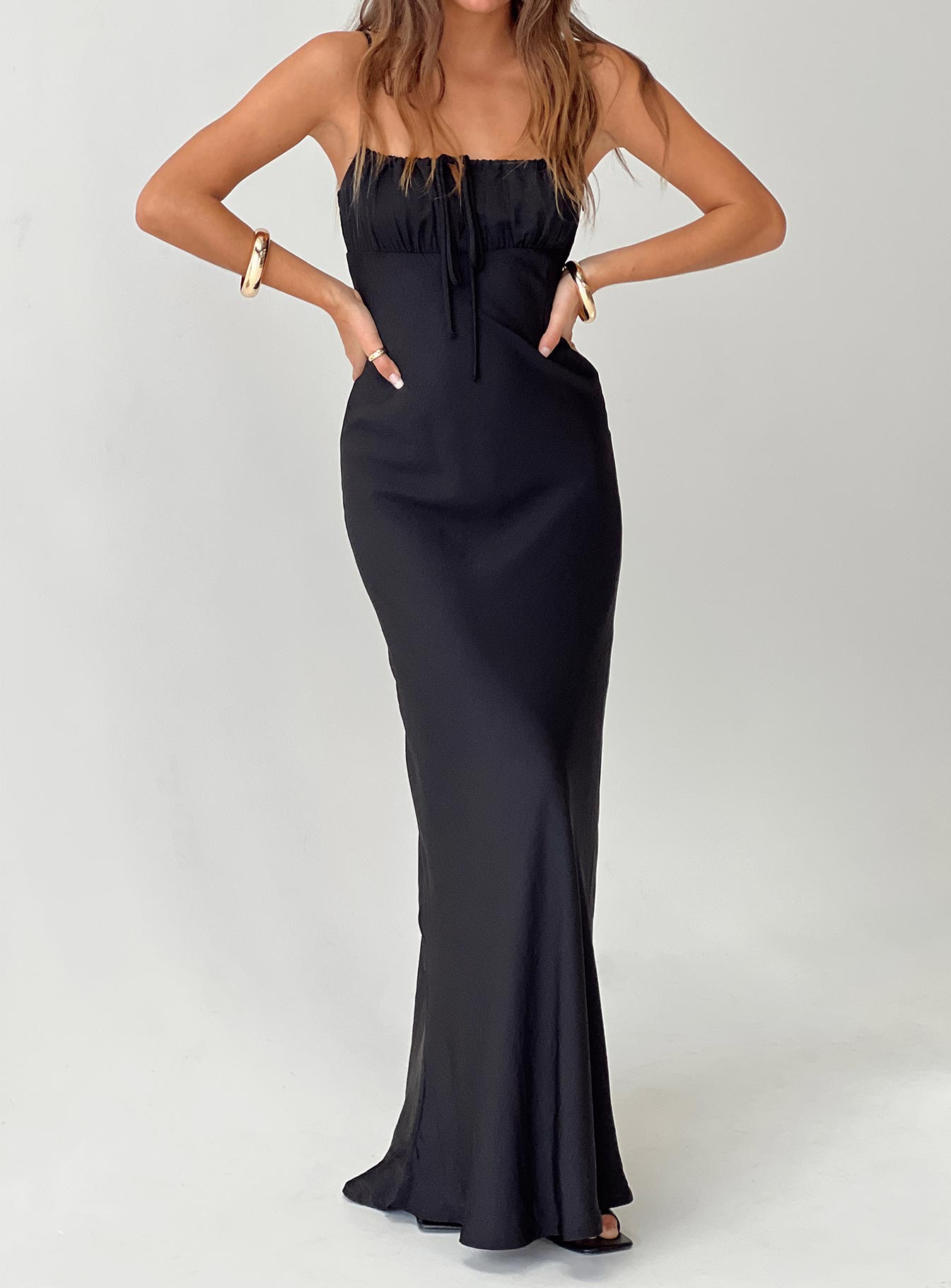 Shop Formal Dress - Noda Maxi Dress Black fourth image
