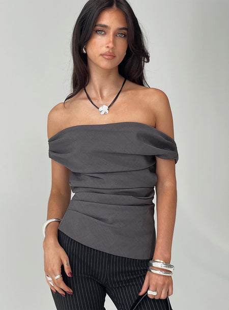 One shoulder top Ruching at sides, invisible zip fastening at side Non-stretch material, fully lined