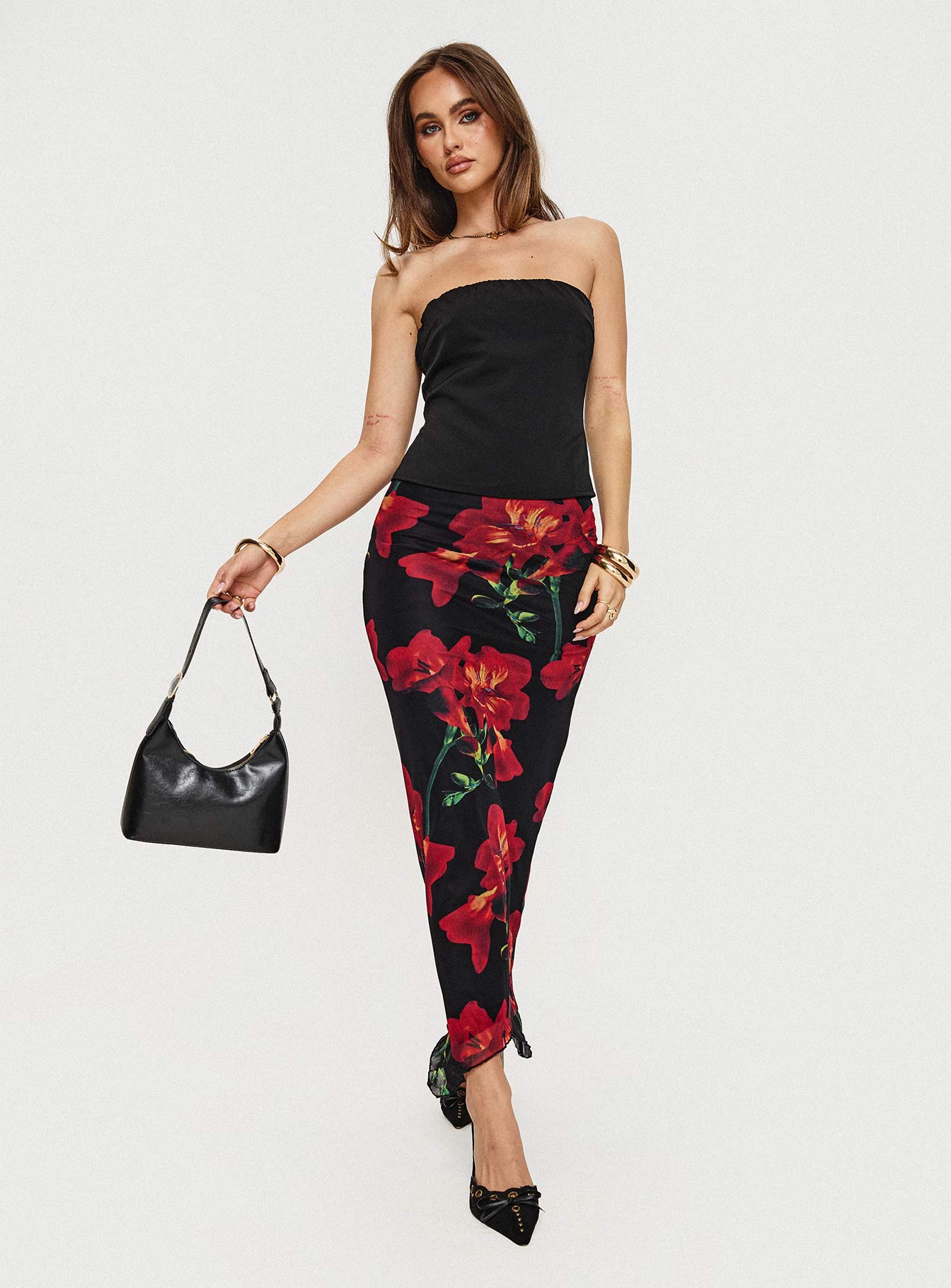 Maxi skirt Floral print, mesh material, elasticated waistband, curved hem Good stretch, fully lined  Princess Polly Lower Impact 