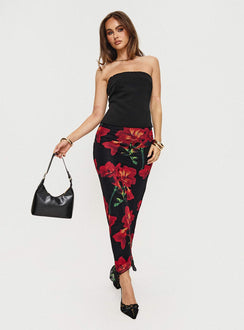 Maxi skirt Floral print, mesh material, elasticated waistband, curved hem Good stretch, fully lined  Princess Polly Lower Impact 