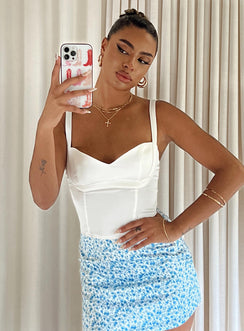 Front view of model wearing  front Princess Polly Sleeveless Cowl  Tomkins Corset Top White