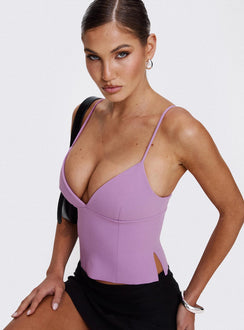 side view of model wearing Princess Polly Sculpture Top Lilac Sleeveless Plunger 