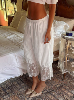 Daiana Lace Culotte Pants Cream