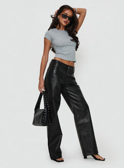 front view of model wearing Princess Polly Top Model Jean Onyx 