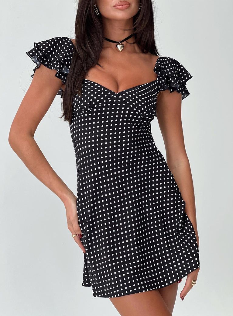Mini dress Frill sleeves, elasticated shoulder straps, sweetheart neckline, gathers bust, invisible zip fastening at side Slight stretch, lined bust