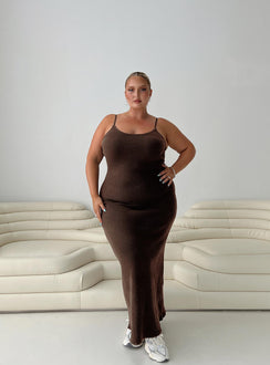 front view of model wearing Princess Polly Kattan Maxi Dress Chocolate Curve Scoop Neck 