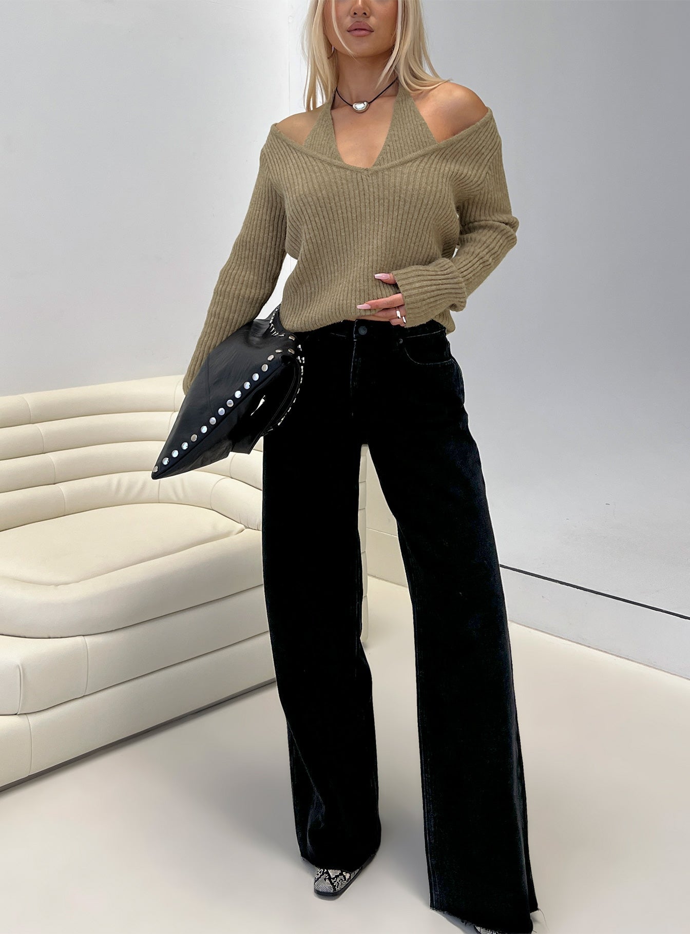 Elevate your look with Darla Low Rise Straight Leg Jeans in Washed Black womens-jeans featuring low-rise waist front view of model wearing Princess Polly