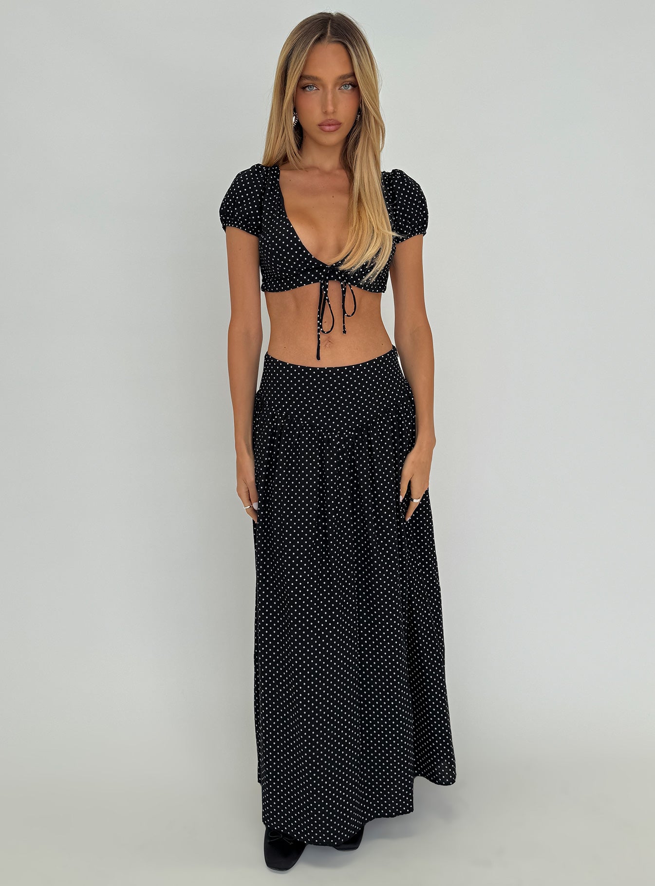 Alletta Drop Waist Maxi Skirt Black Polka