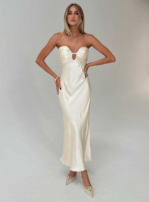 front view of model wearing Princess Polly Cyprian Strapless Maxi Dress Champagne Sweetheart Neckline 