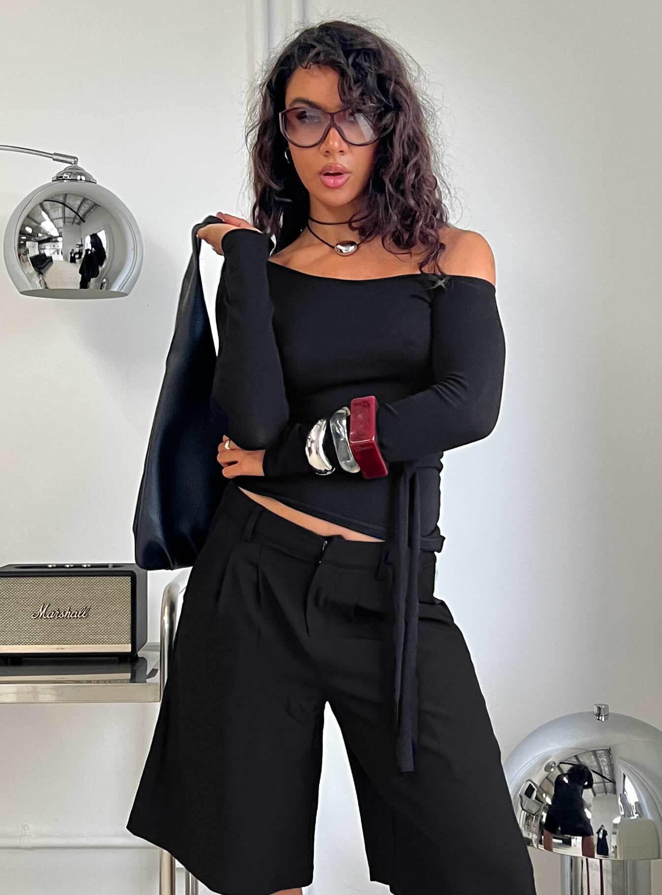 Kastor One Shoulder Long Sleeve Top Black