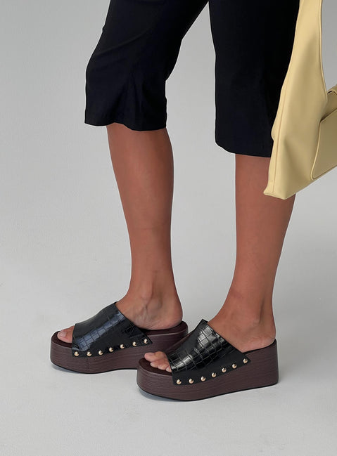 Therapy Imani Platform Sandals Black