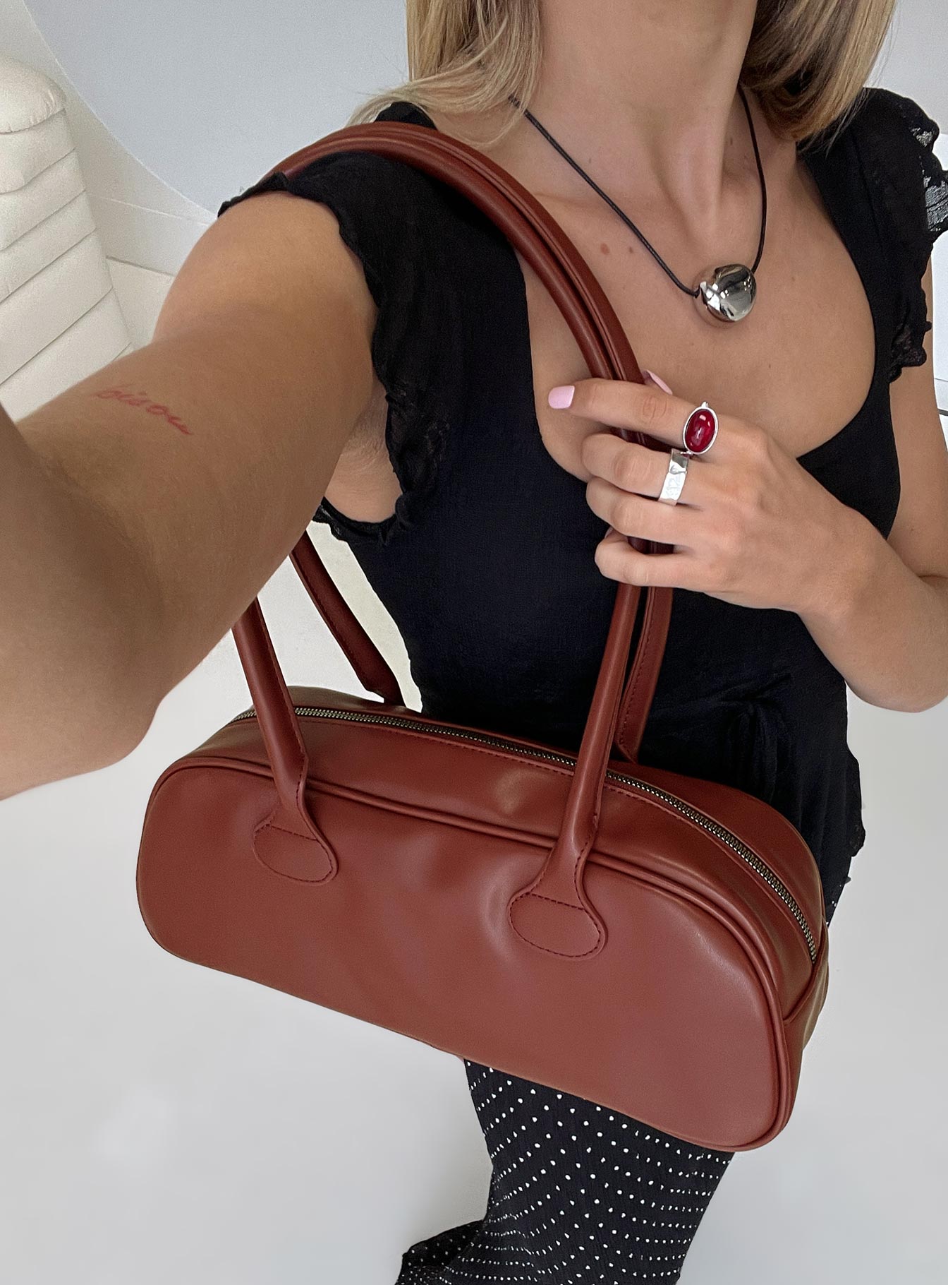 Neelia Shoulder Bag Brown