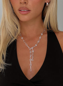 Seona Necklace Silver