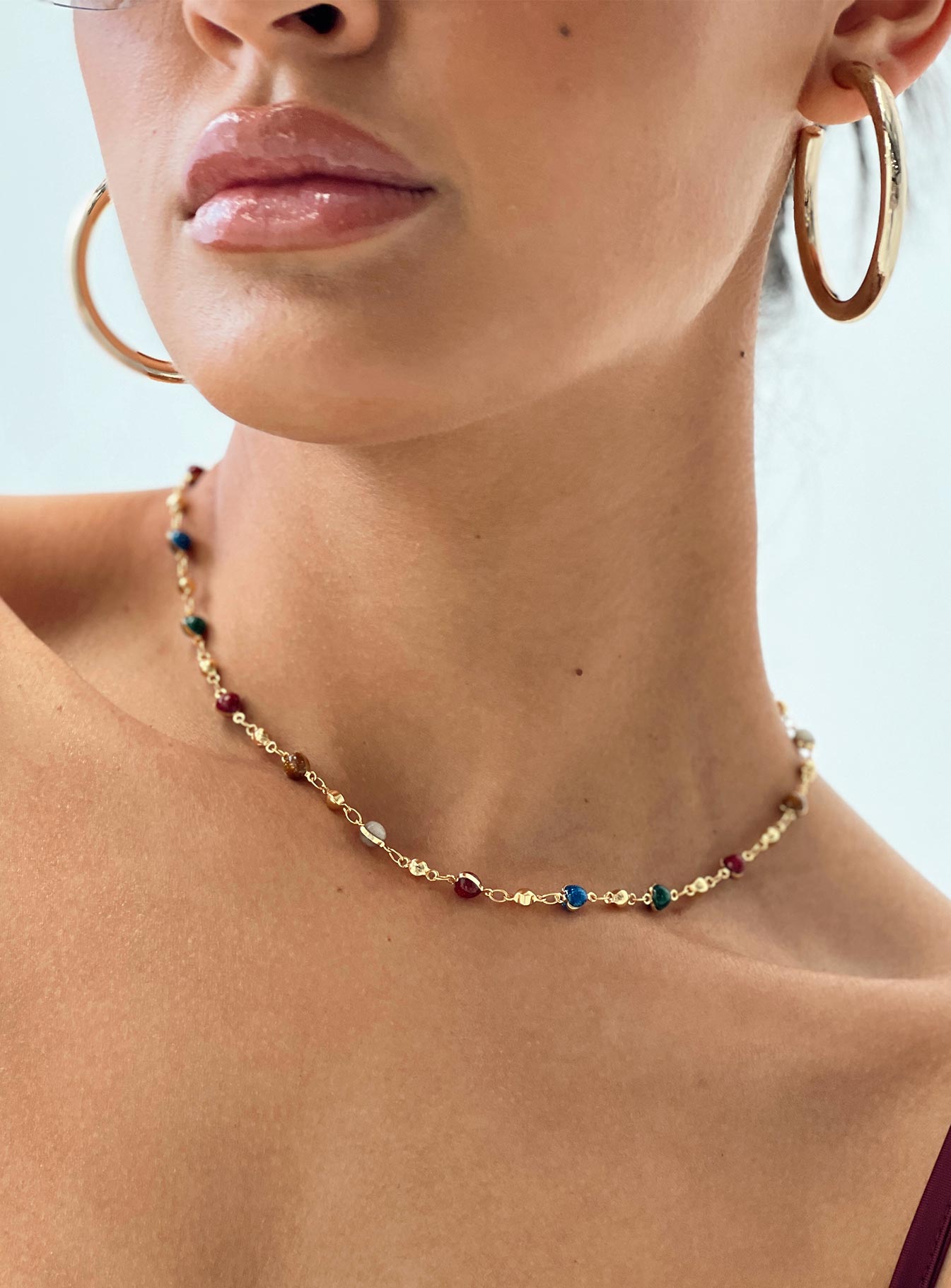 Gold-toned necklace Beaded design, lobster clasp fastening