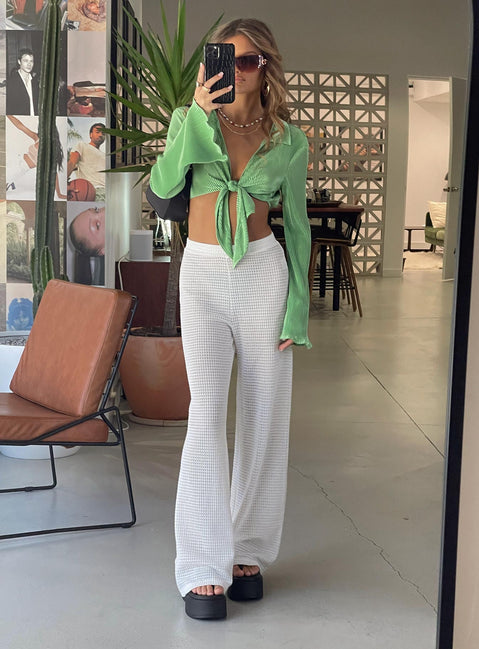 Front view of model wearing  front Princess Polly High Waisted Pants  Santa Monica Knit Pants White