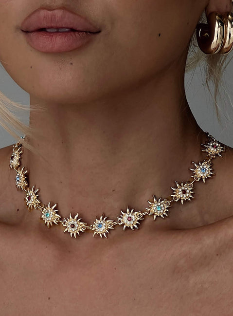 Carlisha Necklace Gold