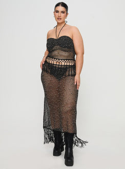   front view of model wearing Princess Polly Alnet Maxi Skirt Black Curve Maxi 