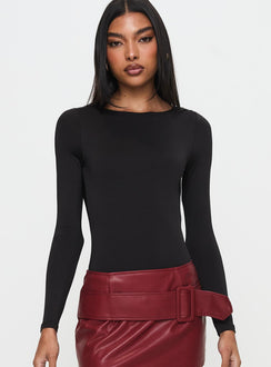 front view of model wearing Princess Polly Quinby Backless Long Sleeve Bodysuit Full Sleeves High Neck 