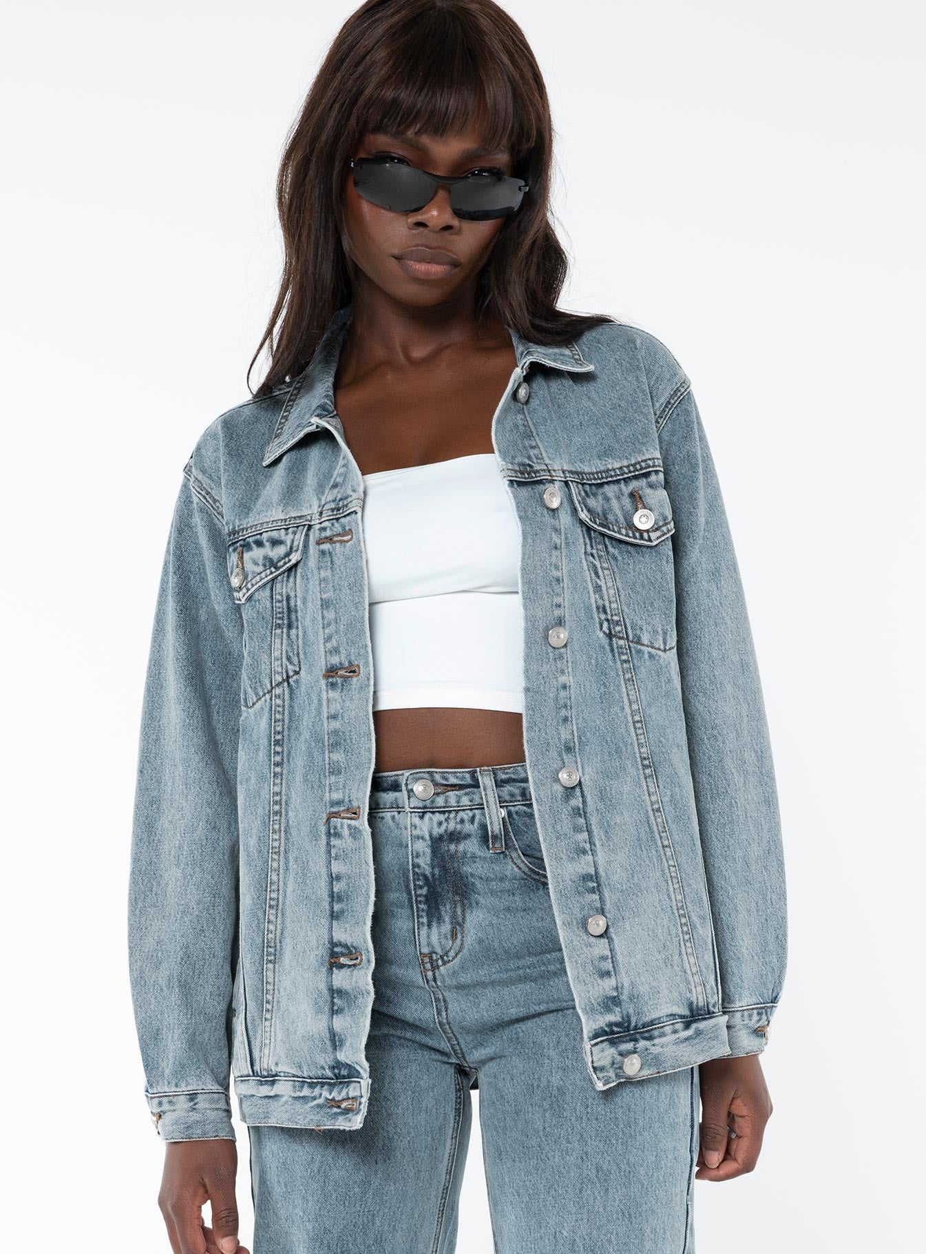 Light wash denim jacket Classic collar, button fastening at front, twin chest and hip pockets, single button cuff