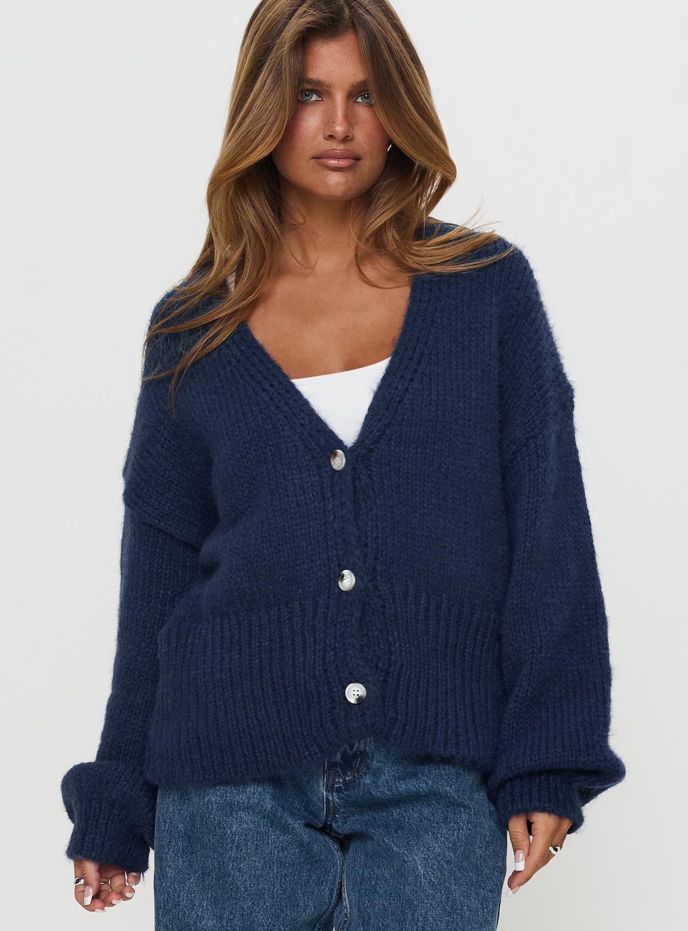 ONLINE （マイネ）OFFICIAL ALL｜MYNE CARDIGAN/BLUE *未使用　MYNE　KNIT STORE｜なぐもふうか 3 Page – トップス
