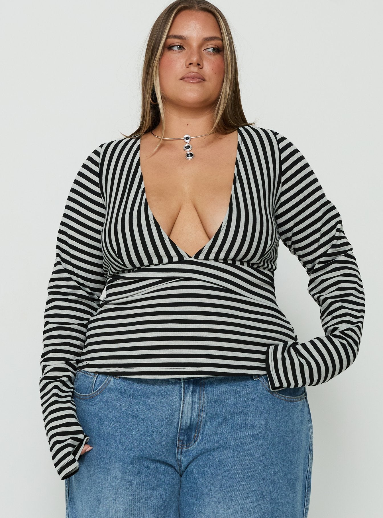 Madelon Long Sleeve Wrap Top Black / Grey Stripe Curve