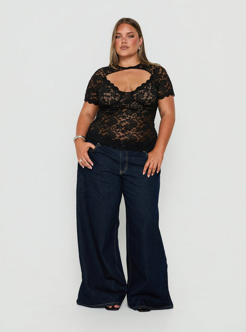 Giallo Lace Top Black Curve