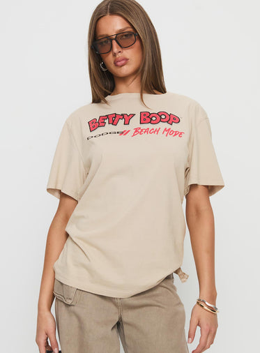Betty Boop Beach Mode Oversized Graphic Top Washed White