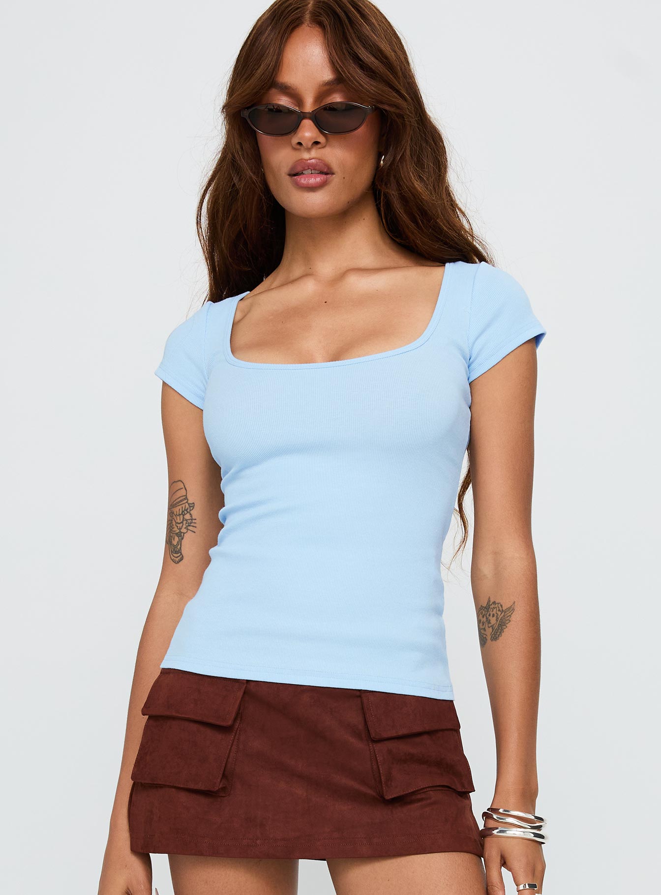 front view of model wearing Princess Polly Baseline Scoop Tee Light Blue Short Sleeves Scoop Neck 