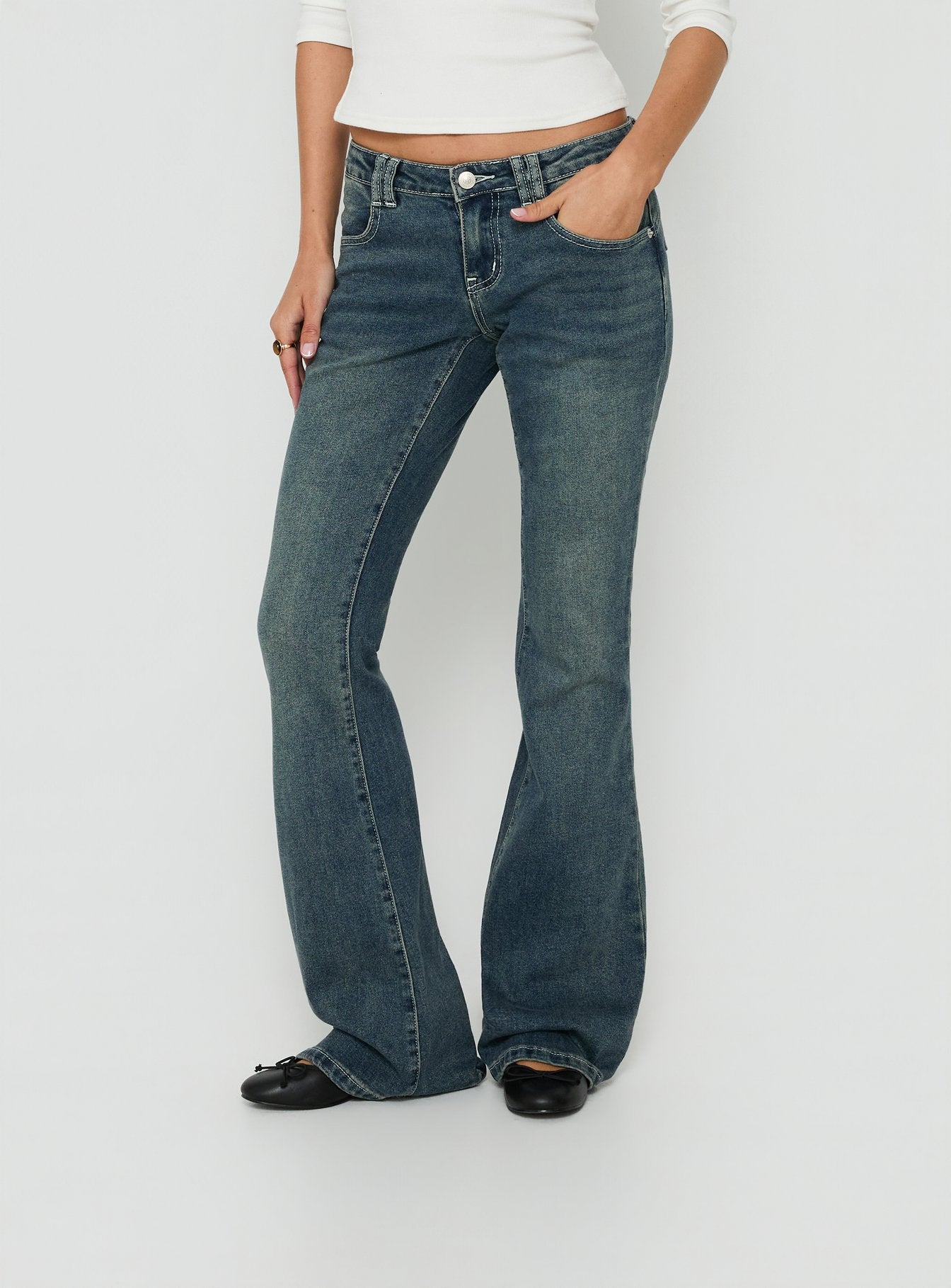Clynee Ultra Low Rise Bootleg Jeans Dirty Blue