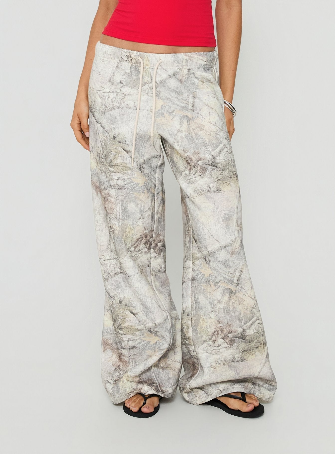 Kennah Wide Leg Sweat Pants Camo