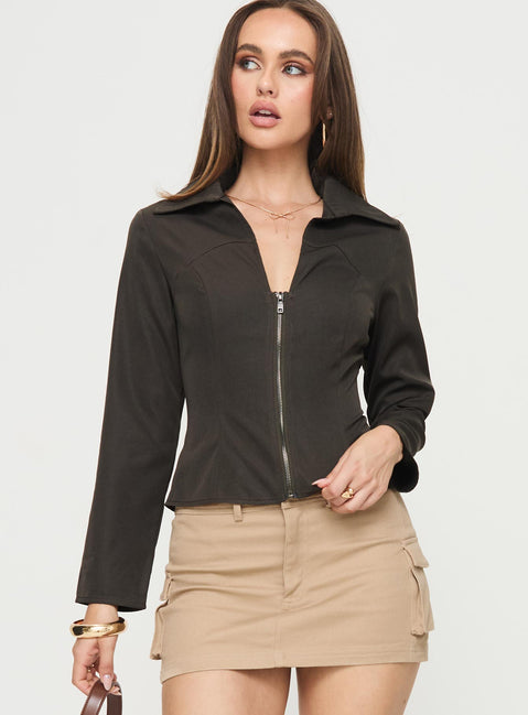 Long sleeve top  Zip fastening at front, low neckline, classic collar Non stretch, unlined