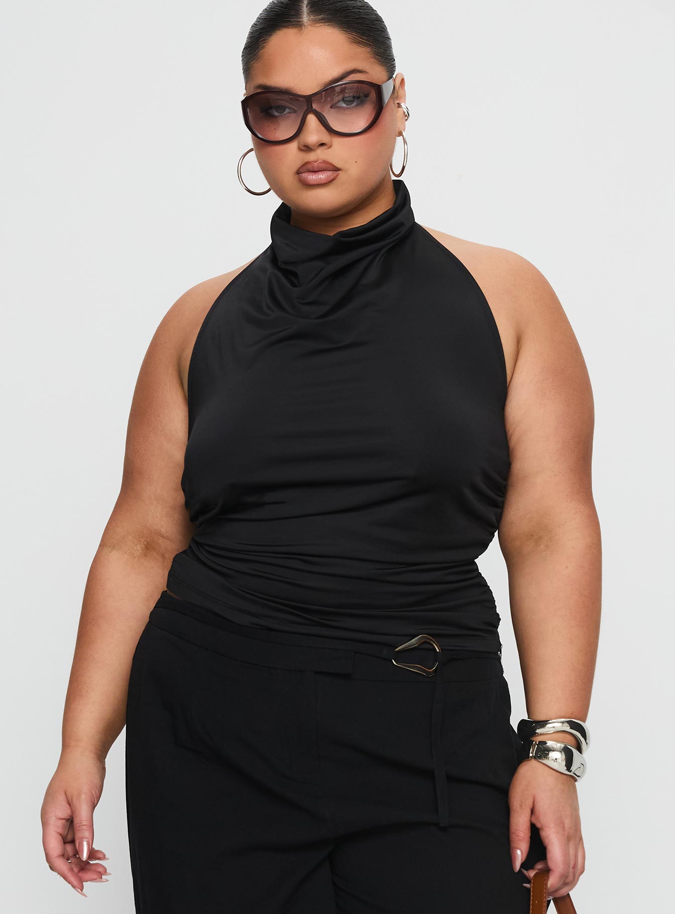 Giggle Top Black Curve