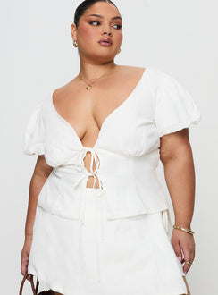 front view of model wearing Princess Polly Wilhelmina Blouse Top White Curve Short Sleeves Plunger 