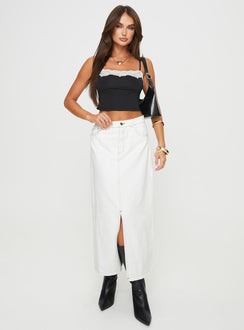 Denim maxi skirt Mid rise, belt looped waist, zip and button fastening, five pocket design, split at front