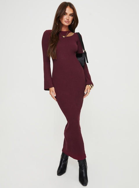 Maxi dress Princess Polly Lower Impact Rib knit material, round neckline, cut out detail at front