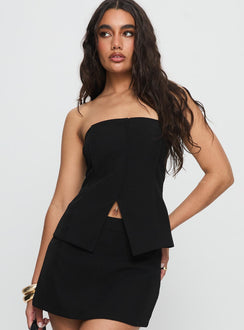 Lavish Living Strapless Top Black