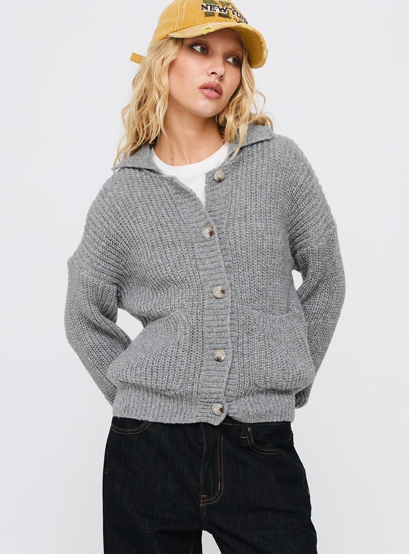 Darcel Button Up Knit Cardigan Grey