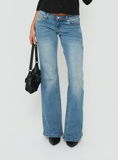 Alyss Ultra Low Rise Flared Jeans Light Vintage Blue