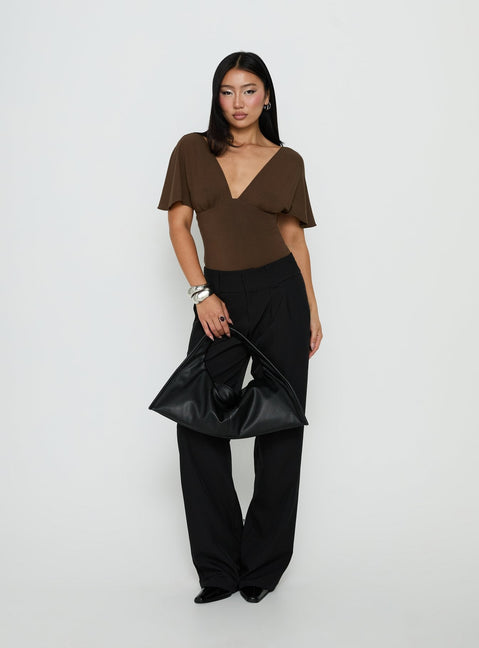 Crafted from saddle brown fabric, the Yevenna Batwing Plunge Bodysuit Chocolate womens-bodysuit features short sleeves product Princess Polly