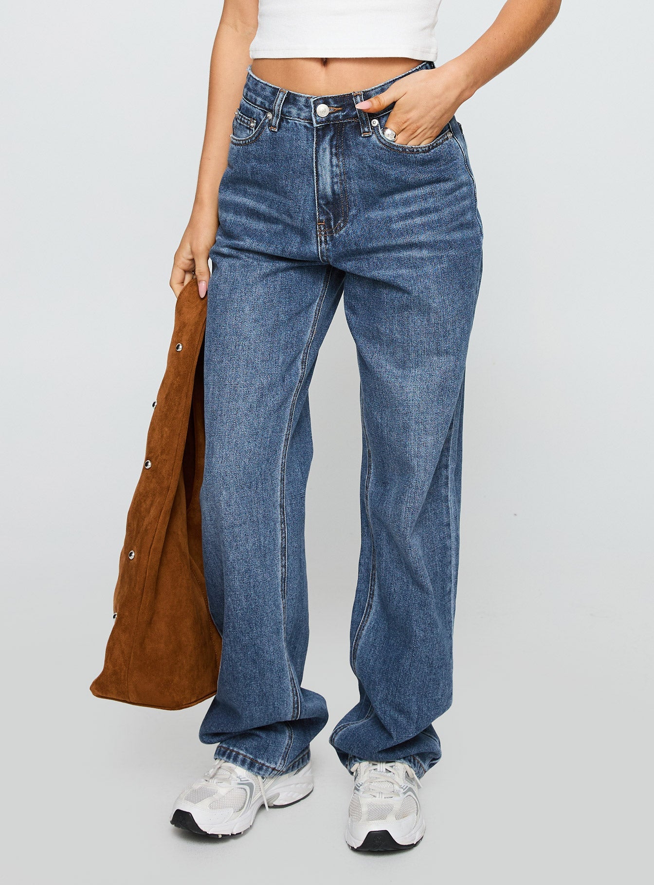 Laid Back Low Rise Straight Leg Jeans Dark Blue Wash