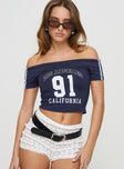 Off-the-shoulder top Slim fit, cropped style, graphic print Good stretch, unlined  Princess Polly Lower Impact 