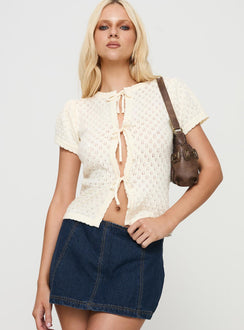 front view of model wearing Princess Polly Mari Knit Top Cream Short Sleeves Crew Neck 